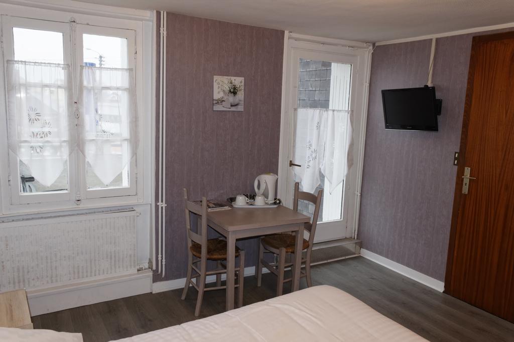 Hotel Le Relais ウー  エクステリア 写真
